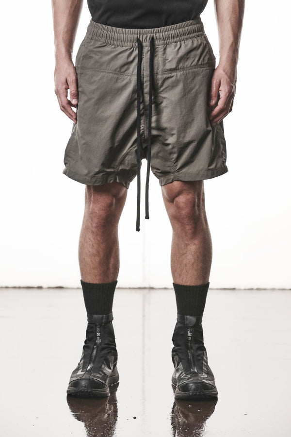 SHORTS M P 42 OLIV EARTH