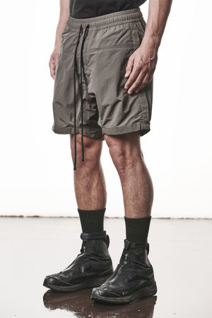 SHORTS M P 42 OLIV EARTH