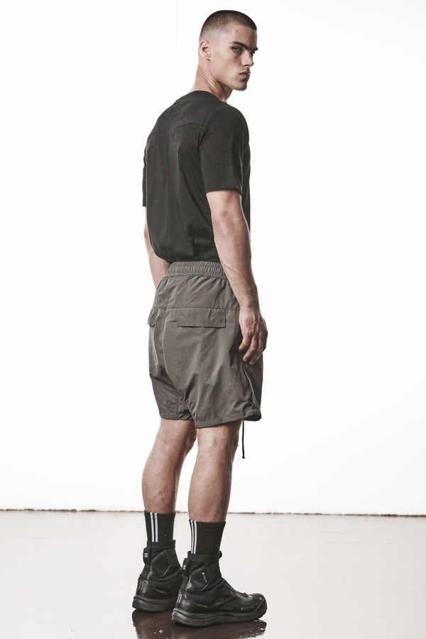 SHORTS M P 42 OLIV EARTH