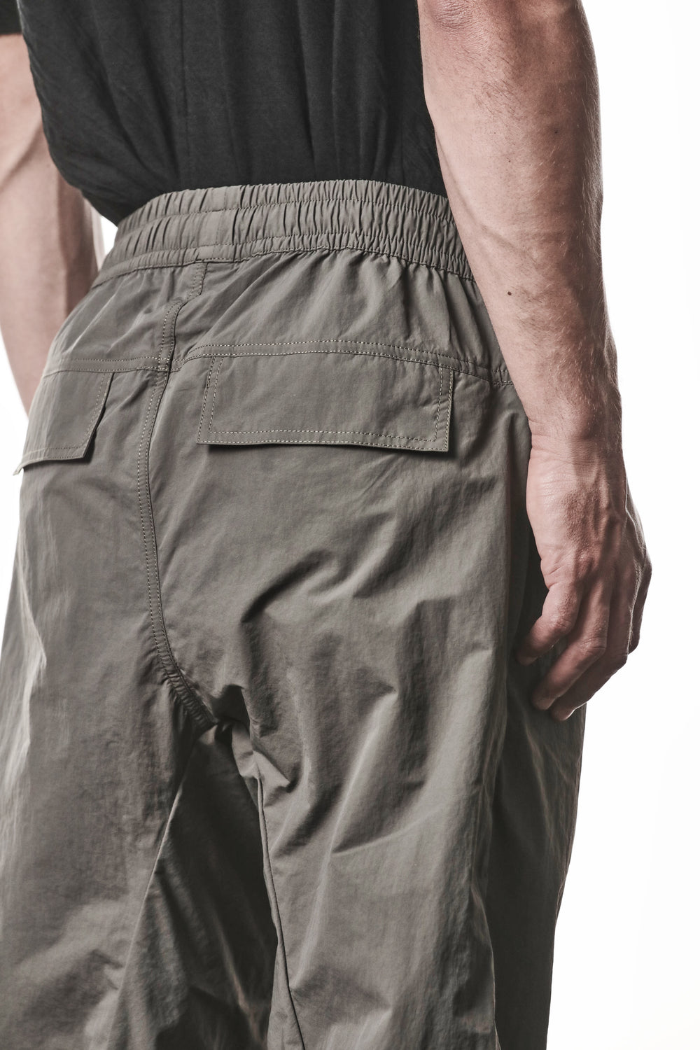 PANTS M P 48 OLIV EARTH