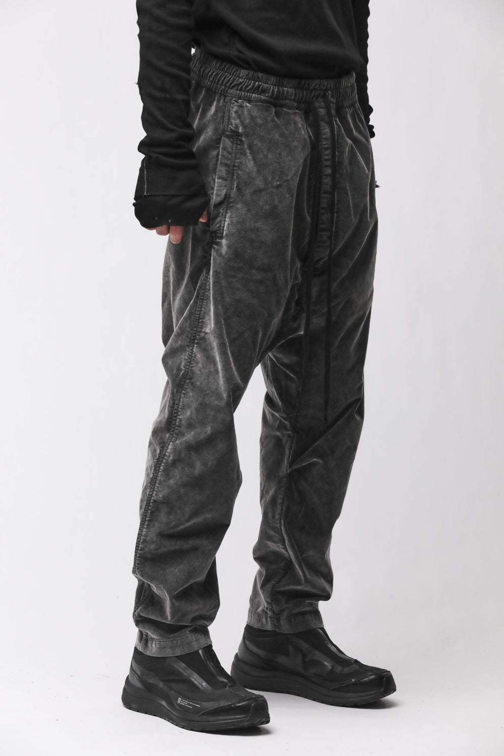 PANTS M P 52 USED GREY