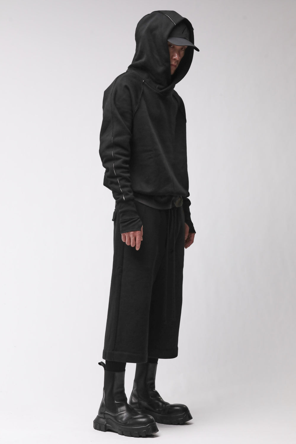 SWEATSHIRT M S 193 BLACK