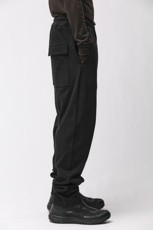 M ST 526 BLACK