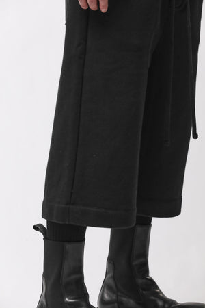 M ST 528 BLACK