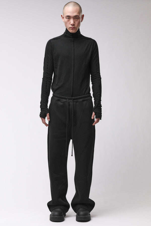 M ST 540 BLACK