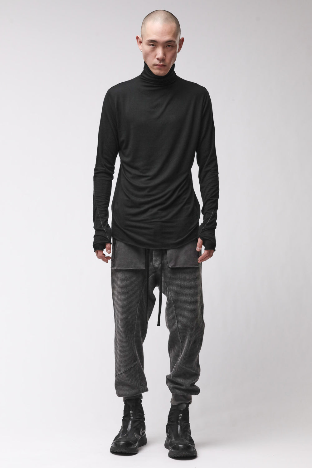 M TS 979 BLACK