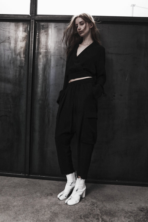 SHIRT W H 26 BLACK