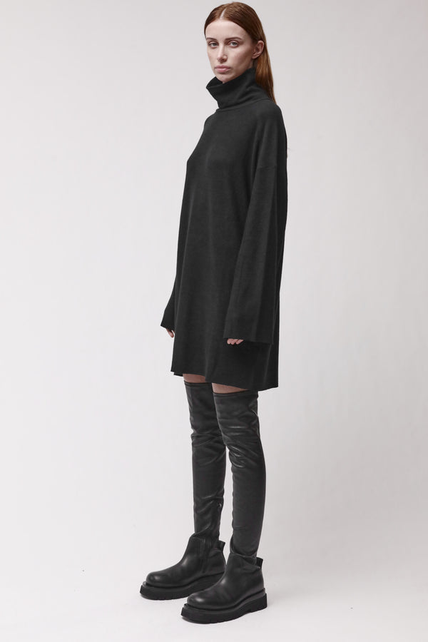 DRESS W D 72 BLACK