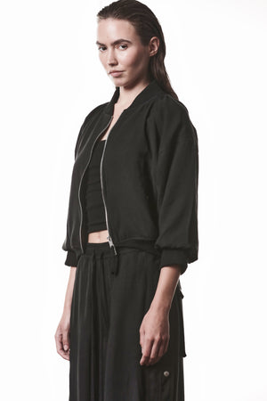 JACKET W J 220 BLACK