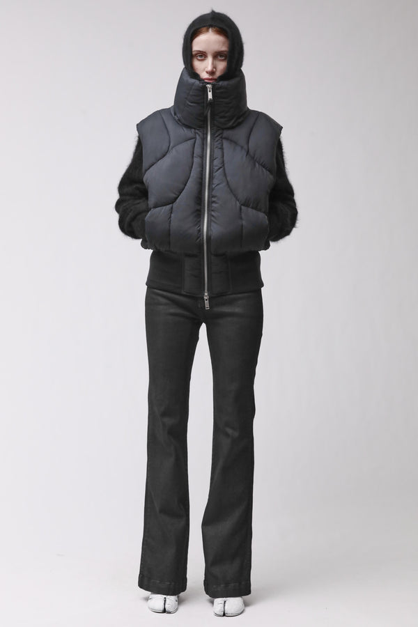 VEST W J 225 BLACK