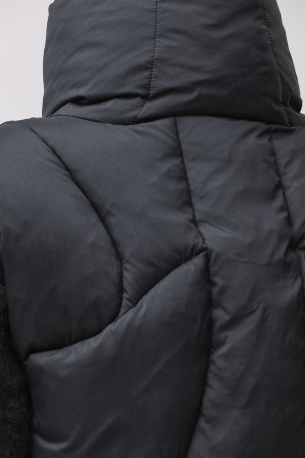 VEST W J 225 BLACK