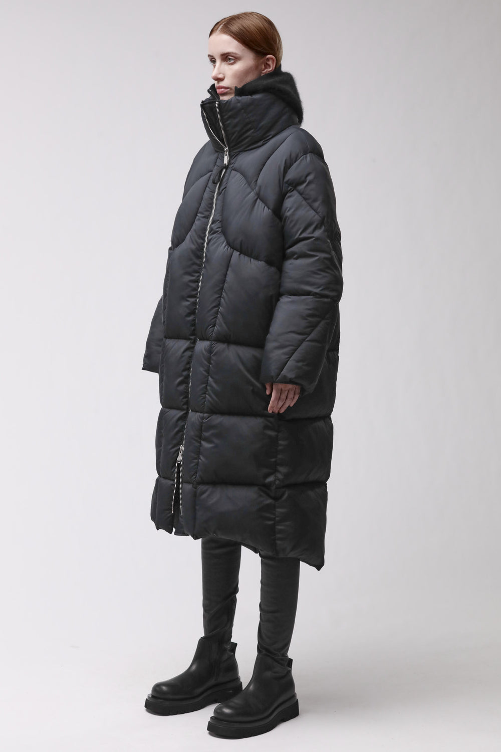 COAT W J 227 BLACK