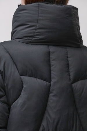 COAT W J 227 BLACK