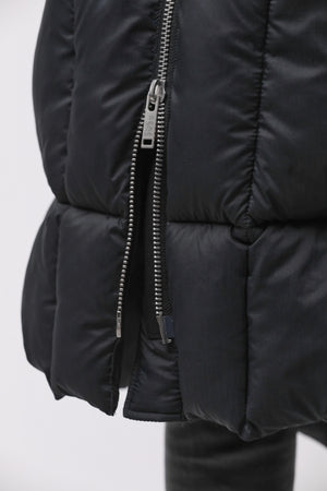 COAT W J 227 BLACK