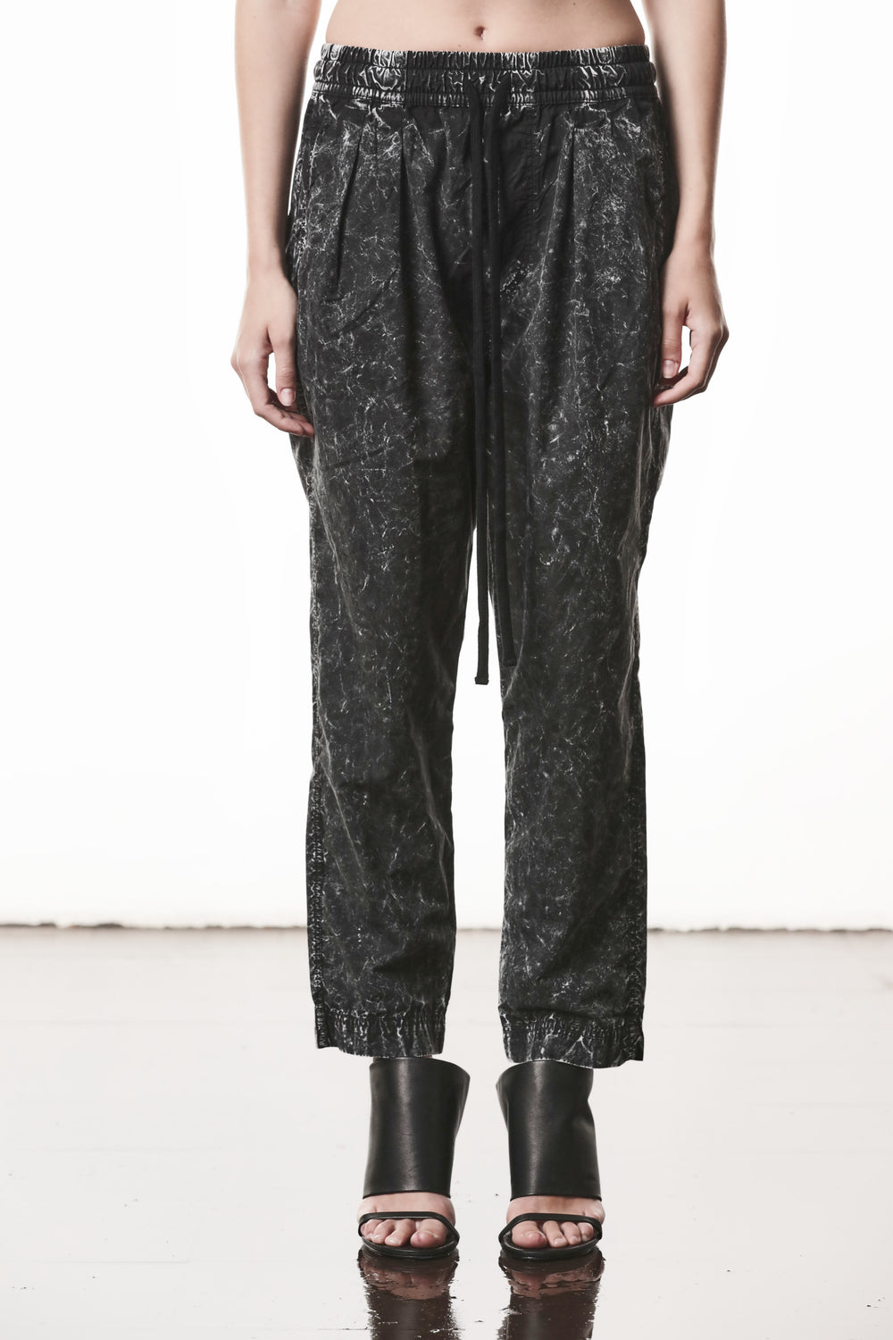 PANTS W P 22 BLACK MARBLE