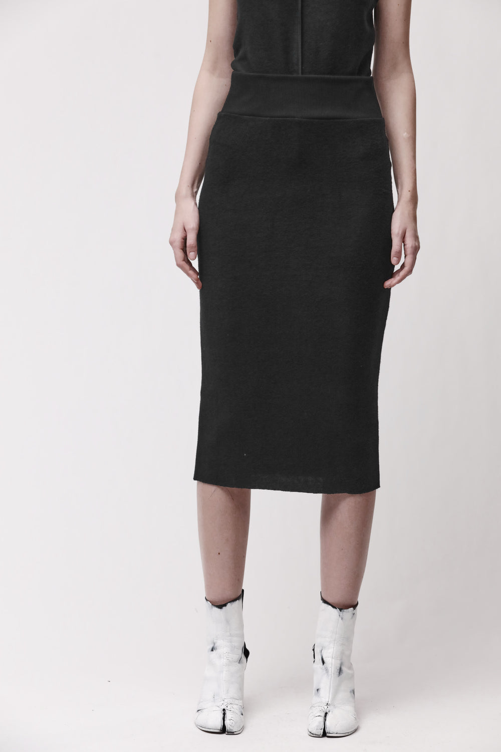 SKIRT W SK 100 BLACK