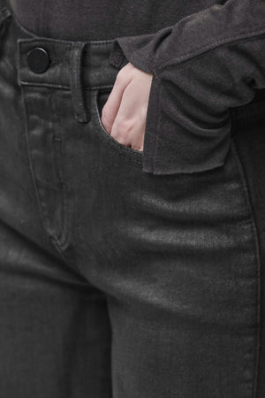 DENIM W T 82 BLACK COATED